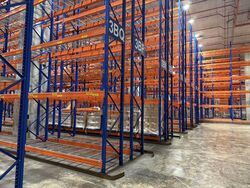Pioneer Point (D22), Warehouse #582267561